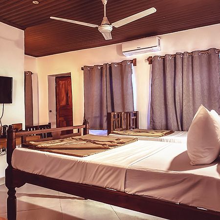 Smiles Stone Town Hotel Zanzibar Екстериор снимка