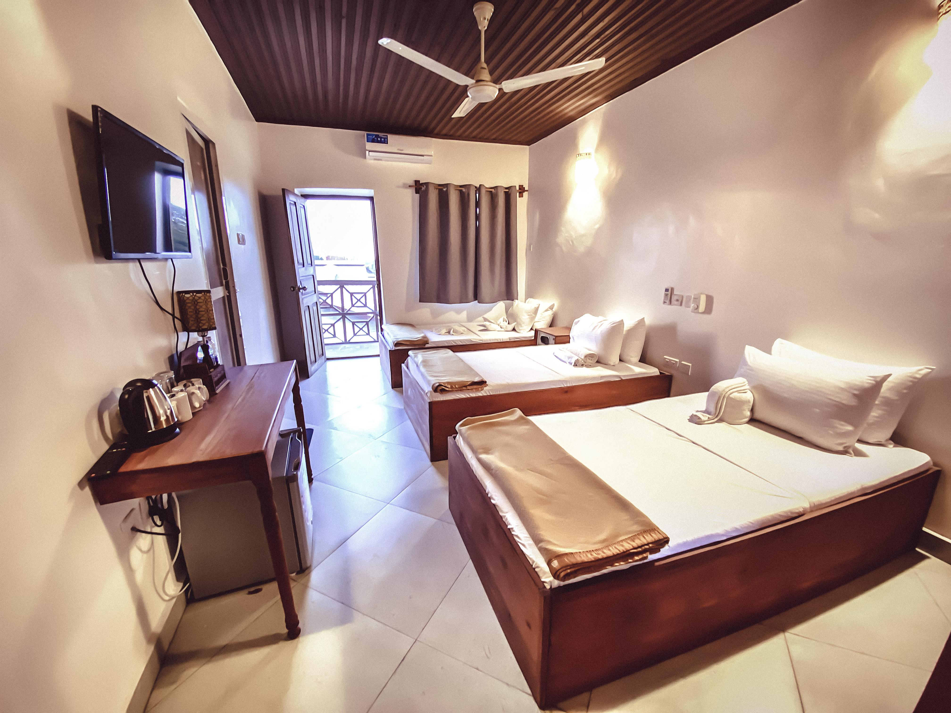 Smiles Stone Town Hotel Zanzibar Екстериор снимка