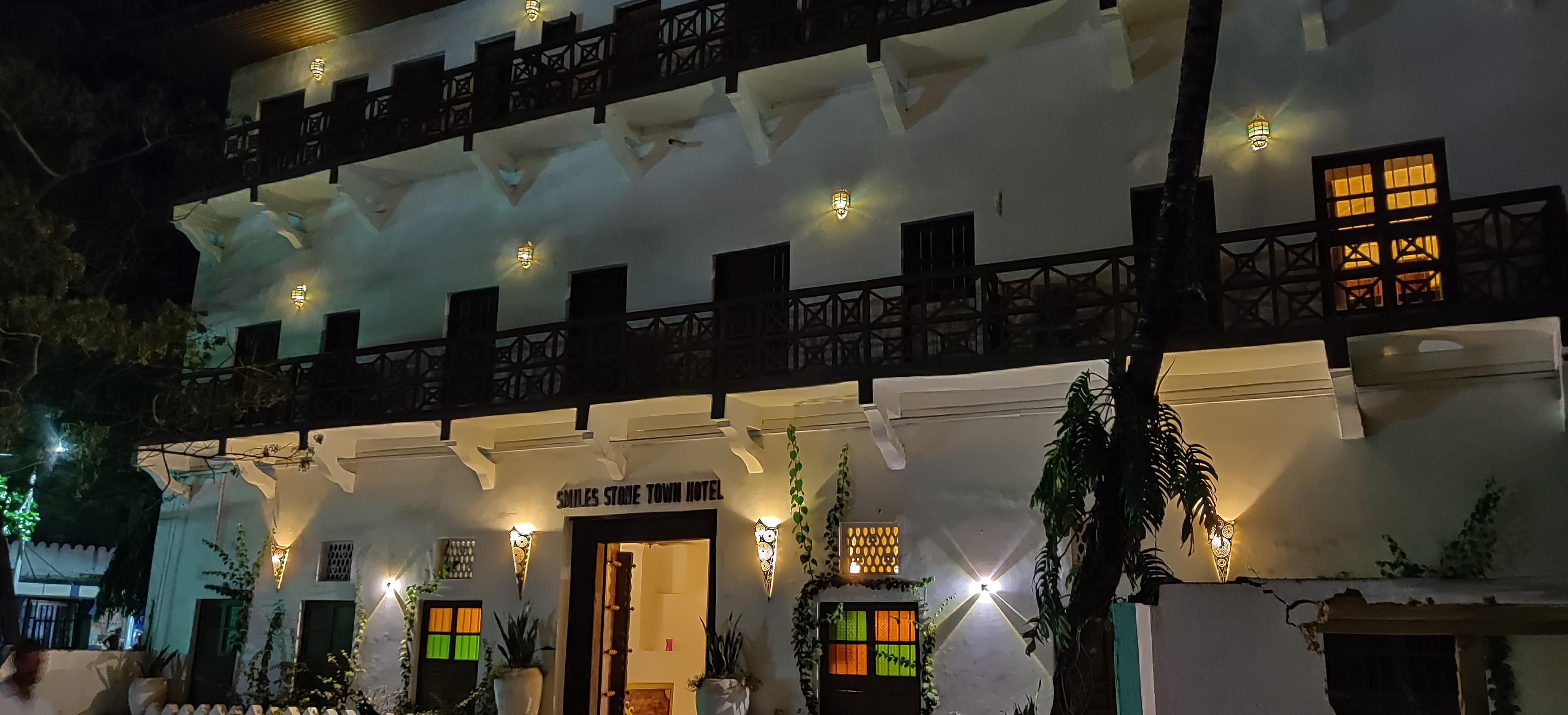 Smiles Stone Town Hotel Zanzibar Екстериор снимка